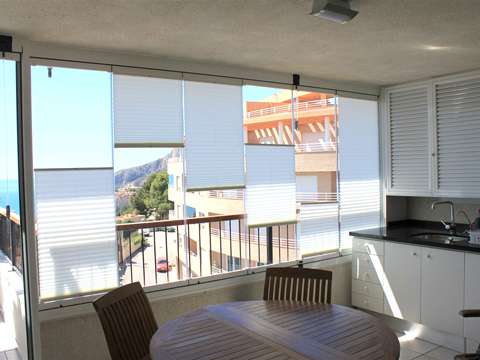 Store habitat sun pour rideau de verre glass systems